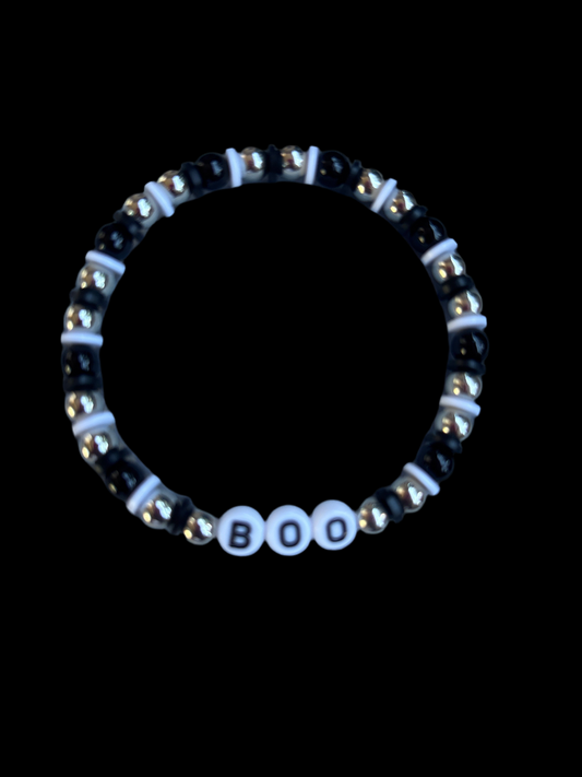 Boo Halloween beaded bracelet