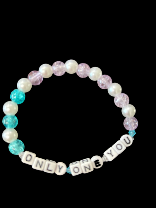 Only One You glass beaded bracelet